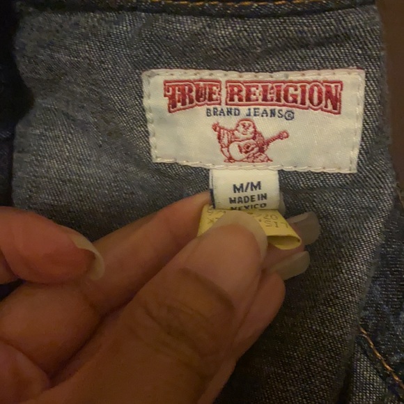 Men’s Denim True Religion Button Down - Picture 3 of 3